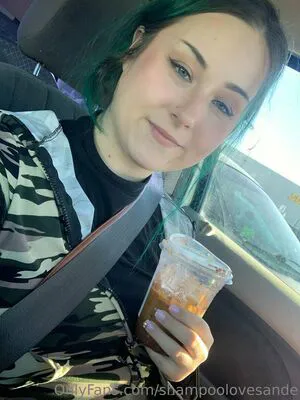 Shampoolovesande OnlyFans Leaked Free Thumbnail Picture - #kNjgUbEh2N