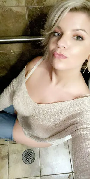 Shanassty OnlyFans Leaked Free Thumbnail Picture - #lQ7PR7d4ax