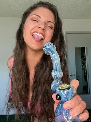 Shandizzle OnlyFans Leaked Free Thumbnail Picture - #hLypRVp9G0