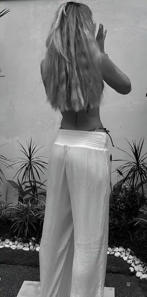 Shania Geiss OnlyFans Leaked Free Thumbnail Picture - #5sYtWpK0M6