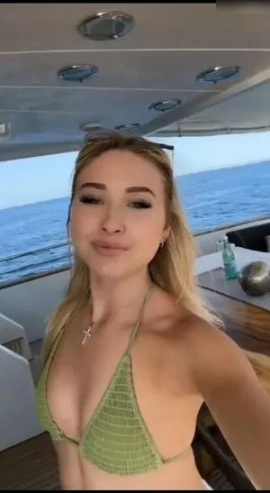 Shania Geiss OnlyFans Leaked Free Thumbnail Picture - #9AQosWoj0K