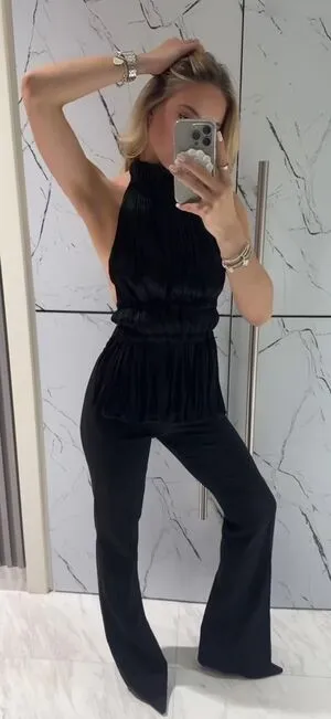 Shania Geiss OnlyFans Leaked Free Thumbnail Picture - #AHDBSnFhri