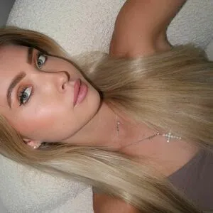 Shania Geiss OnlyFans Leaked Free Thumbnail Picture - #DGHGJbX4A3