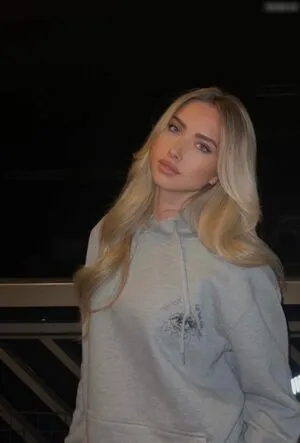 Shania Geiss OnlyFans Leaked Free Thumbnail Picture - #VBoXhllH7E