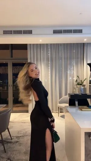 Shania Geiss OnlyFans Leaked Free Thumbnail Picture - #lcLanlBvCk