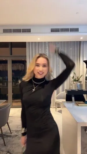 Shania Geiss OnlyFans Leaked Free Thumbnail Picture - #v5RpJNMySN
