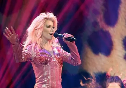 Shania Twain OnlyFans Leaked Free Thumbnail Picture - #LLtBYFpUDU