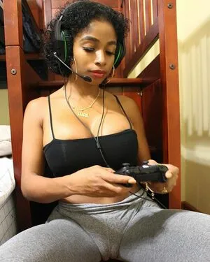 Shaniki Hernandez OnlyFans Leaked Free Thumbnail Picture - #5zIKDbKvco