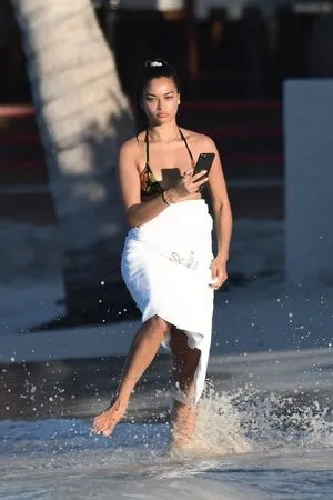 Shanina Shaik OnlyFans Leaked Free Thumbnail Picture - #0xZ5cc4ZYF