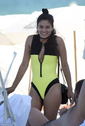 Shanina Shaik OnlyFans Leaked Free Thumbnail Picture - #AEMtVUTgvk