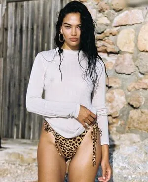 Shanina Shaik OnlyFans Leaked Free Thumbnail Picture - #AcoiFdT4Ue