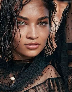 Shanina Shaik OnlyFans Leaked Free Thumbnail Picture - #SosG21qG4Q