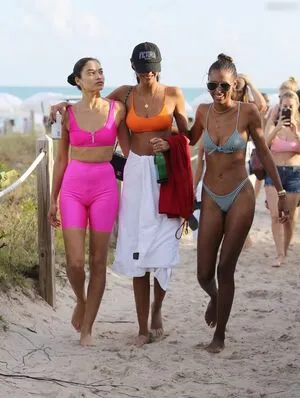 Shanina Shaik OnlyFans Leaked Free Thumbnail Picture - #VFtG6Dwg7R