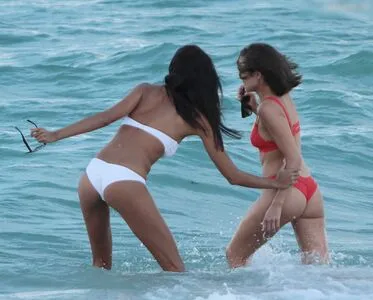 Shanina Shaik OnlyFans Leaked Free Thumbnail Picture - #ifGZAtKoLv