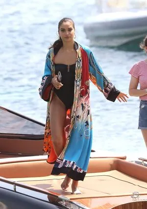 Shanina Shaik OnlyFans Leaked Free Thumbnail Picture - #t9qromg5wx