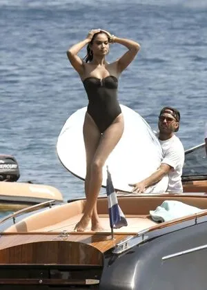 Shanina Shaik OnlyFans Leaked Free Thumbnail Picture - #wC6rxjEAWo