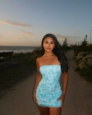 Shaniya Nisha Shaniya Nisha OnlyFans Leaked Free Thumbnail Picture - #1C2p7u2ccJ