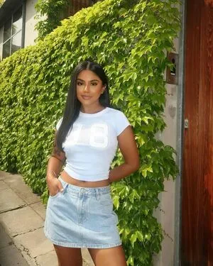 Shaniya Nisha Shaniya Nisha OnlyFans Leaked Free Thumbnail Picture - #txn5rWApKd