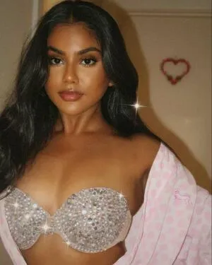 Shaniya Nisha Shaniya Nisha OnlyFans Leaked Free Thumbnail Picture - #wbuF5W4H1f