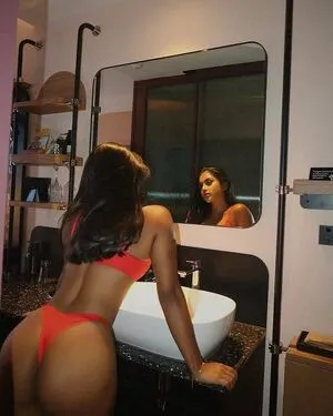 Shaniya Nisha OnlyFans Leaked Free Thumbnail Picture - #gM4inqX2ao