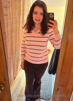 Shannabanana123 OnlyFans Leaked Free Thumbnail Picture - #6YJKjOy7TF