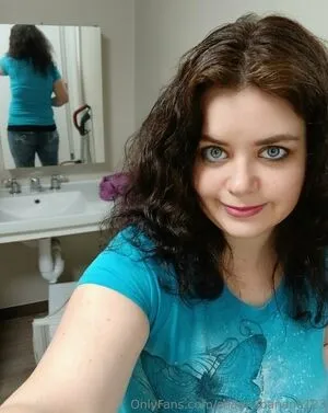 Shannabanana123 OnlyFans Leaked Free Thumbnail Picture - #8AFyVp1RLO