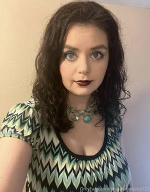 Shannabanana123 OnlyFans Leaked Free Thumbnail Picture - #GrHxMVmcYX