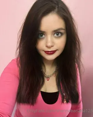 Shannabanana123 OnlyFans Leaked Free Thumbnail Picture - #Oa2bMVILnu
