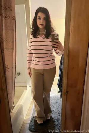 Shannabanana123 OnlyFans Leaked Free Thumbnail Picture - #Rs4c01epQr