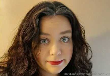 Shannabanana123 OnlyFans Leaked Free Thumbnail Picture - #WWOSivieSB