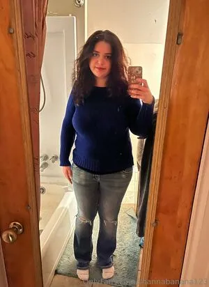 Shannabanana123 OnlyFans Leaked Free Thumbnail Picture - #WnkmaifAZm