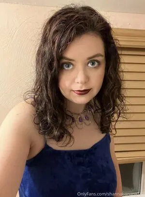 Shannabanana123 OnlyFans Leaked Free Thumbnail Picture - #X78D0Nfzow