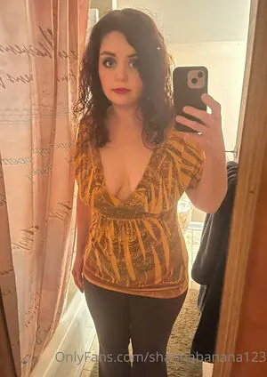 Shannabanana123 OnlyFans Leaked Free Thumbnail Picture - #Ya6jm9DzT2