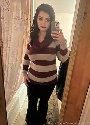 Shannabanana123 OnlyFans Leaked Free Thumbnail Picture - #nlCE90iKVl
