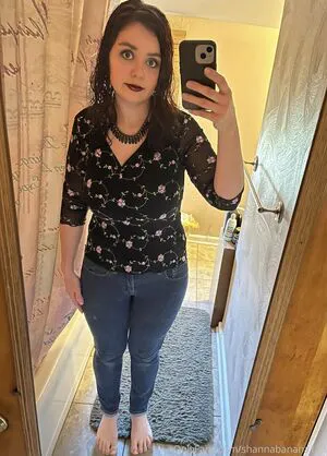 Shannabanana123 OnlyFans Leaked Free Thumbnail Picture - #s5aYCQ3HvI