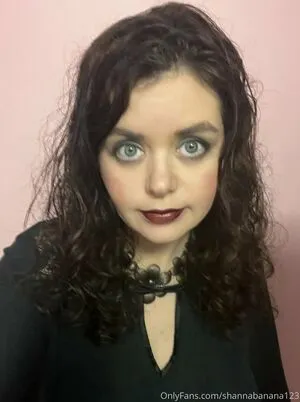 Shannabanana123 OnlyFans Leaked Free Thumbnail Picture - #sjf427RrDK