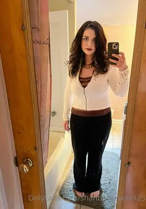 Shannabanana123 OnlyFans Leaked Free Thumbnail Picture - #yMgdmKFFyS