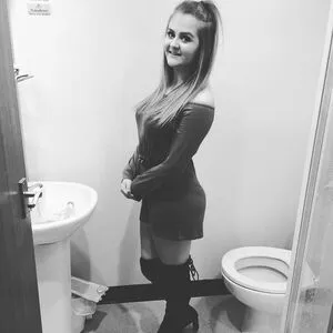 Shannon Mcgillicuddy OnlyFans Leaked Free Thumbnail Picture - #1uGDrAriv2