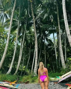 Shannonseyb OnlyFans Leaked Free Thumbnail Picture - #oygK41np5X