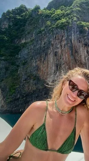 Shantel VanSanten OnlyFans Leaked Free Thumbnail Picture - #N8gTBCP2rp