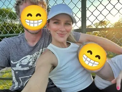 Shantel VanSanten OnlyFans Leaked Free Thumbnail Picture - #kWBCKfId83