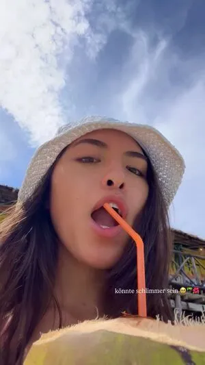 Shanti Tan OnlyFans Leaked Free Thumbnail Picture - #1yZunAWygV