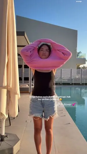 Shanti Tan OnlyFans Leaked Free Thumbnail Picture - #8YjhCtWcJS