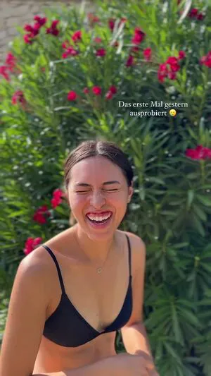 Shanti Tan OnlyFans Leaked Free Thumbnail Picture - #YkDZBMXDLF