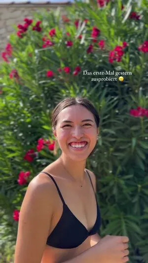 Shanti Tan OnlyFans Leaked Free Thumbnail Picture - #kxl3xF25hW