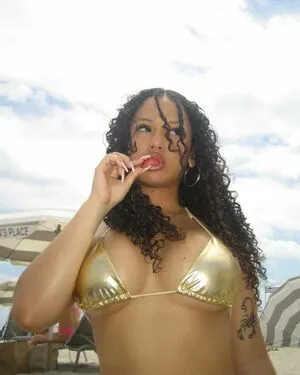 Sharalese OnlyFans Leaked Free Thumbnail Picture - #lAekoEjJFu