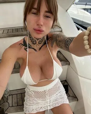 Sharen Sarah OnlyFans Leaked Free Thumbnail Picture - #047Ate61r1