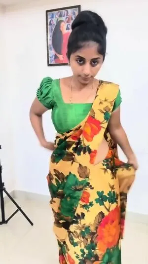 Sharmy Vlogs OnlyFans Leaked Free Thumbnail Picture - #2HBrf8rtgO