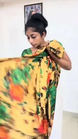 Sharmy Vlogs OnlyFans Leaked Free Thumbnail Picture - #2uT0xyV5b0