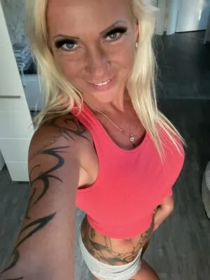 Sharon Da Vale OnlyFans Leaked Free Thumbnail Picture - #Z5DhGHPf32